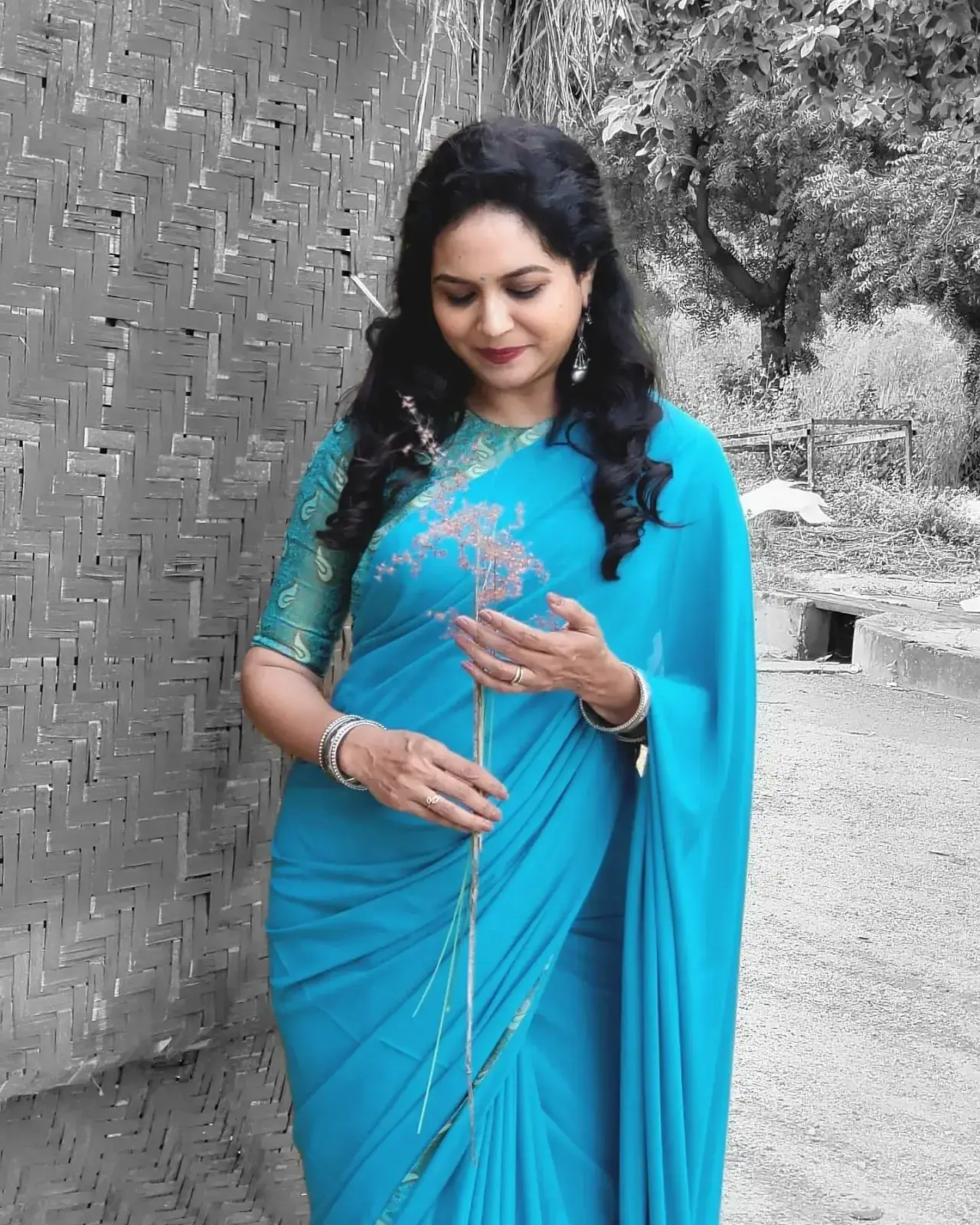 Indian Telugu Filmy Singer Sunitha in Blue Saree